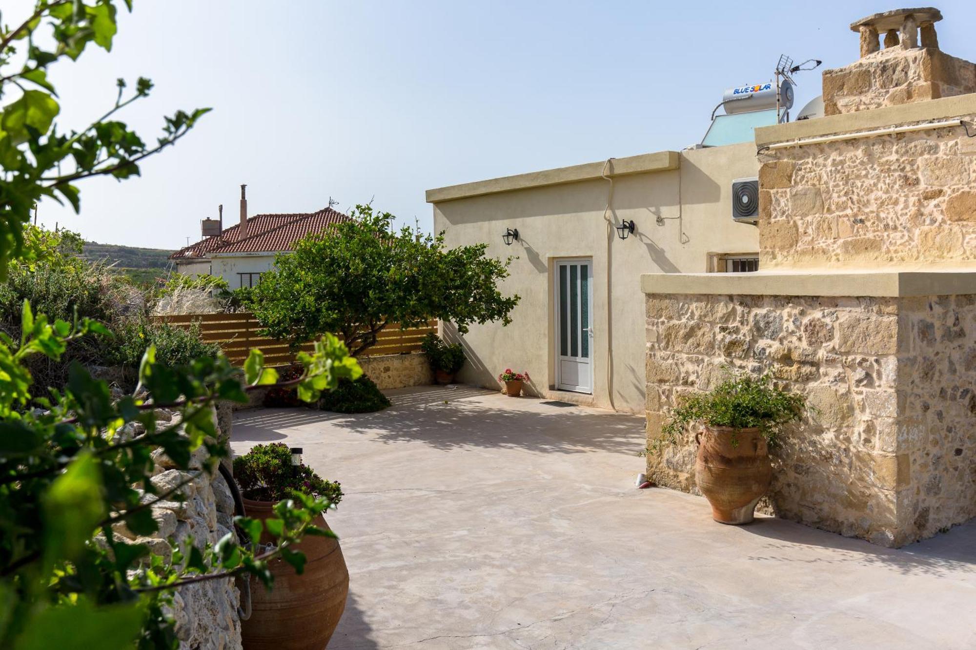 Apartament Eliana'S Stone House Benoudhiana Zewnętrze zdjęcie